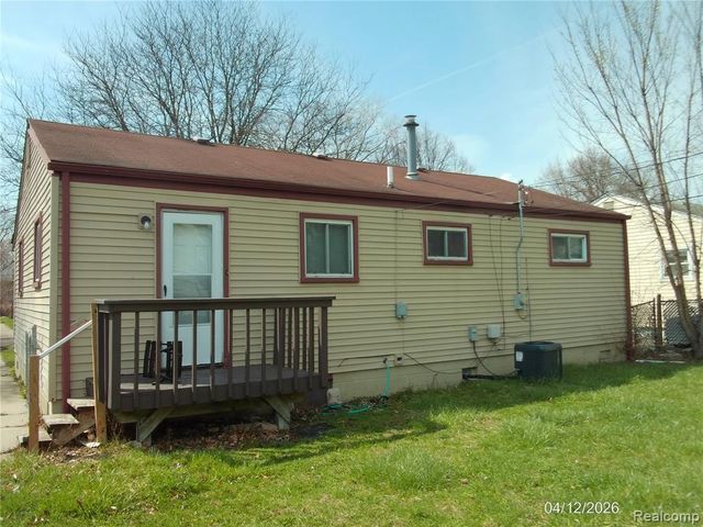 22316 Ira Boulevard, Warren, MI 48091