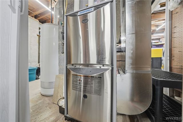 17 Warren Drive, Tonawanda, NY 14150