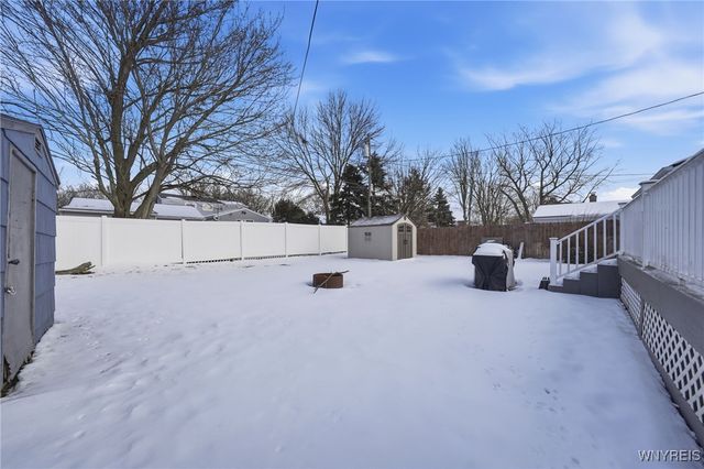 17 Warren Drive, Tonawanda, NY 14150