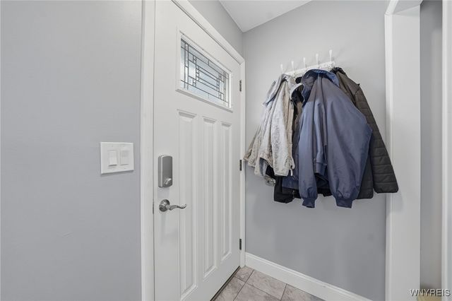 17 Warren Drive, Tonawanda, NY 14150