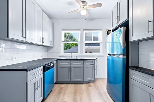 102 Overhill Road, Providence, RI 02906