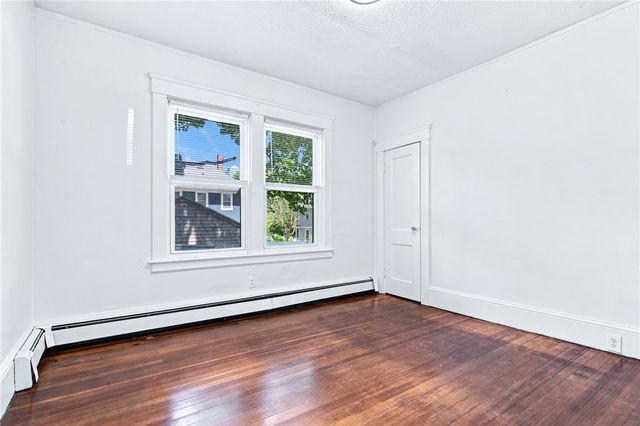 102 Overhill Road, Providence, RI 02906