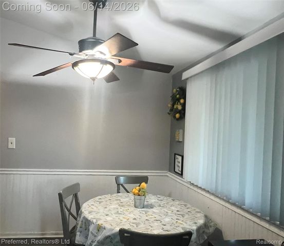 37110 Gilchrist Street, Westland, MI 48186
