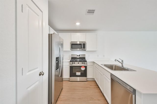 18562 Cepagatti Drive, New Caney, TX 77357