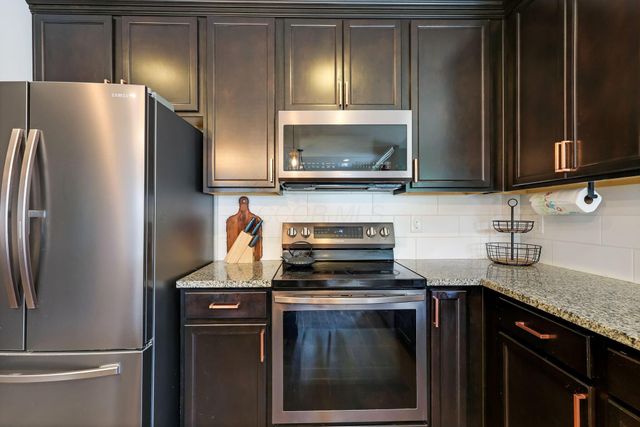 6749 Hidden Creek Loop, Galena, OH 43021