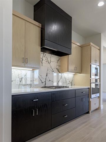 3901 Sorano Drive, Moore, OK 73160