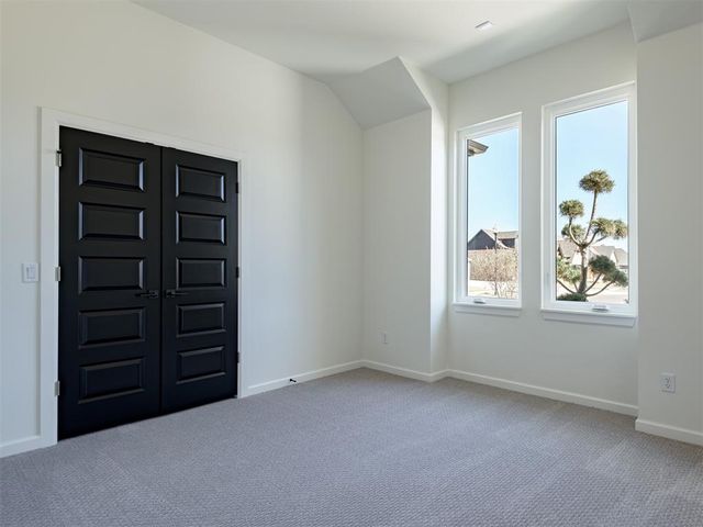 3901 Sorano Drive, Moore, OK 73160