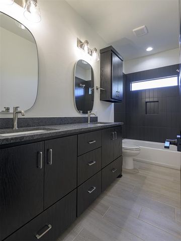 3901 Sorano Drive, Moore, OK 73160