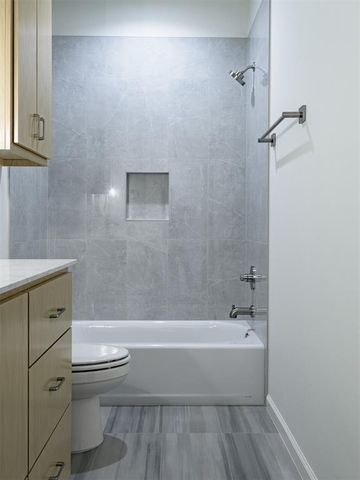 3901 Sorano Drive, Moore, OK 73160