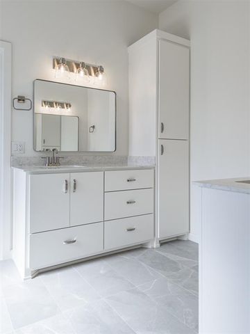 3901 Sorano Drive, Moore, OK 73160