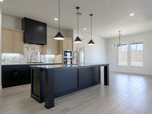 3901 Sorano Drive, Moore, OK 73160