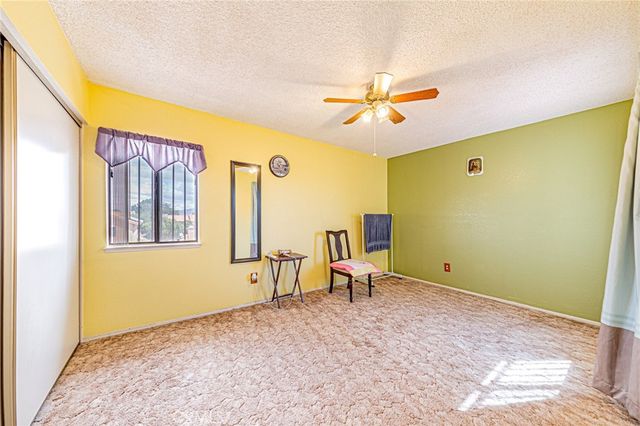 16234 Jasmine, Victorville, CA 92395