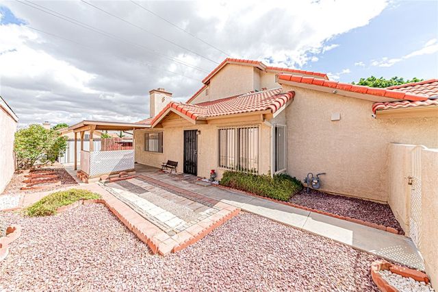 16234 Jasmine, Victorville, CA 92395