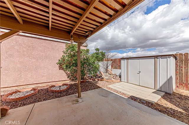 16234 Jasmine, Victorville, CA 92395