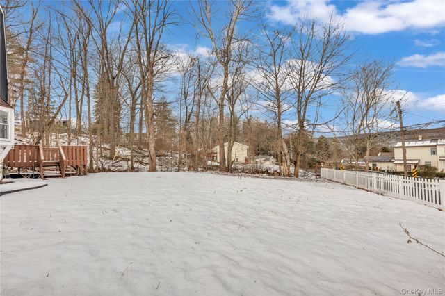 58 Lakelands Avenue, Greenwood Lake, NY 10925