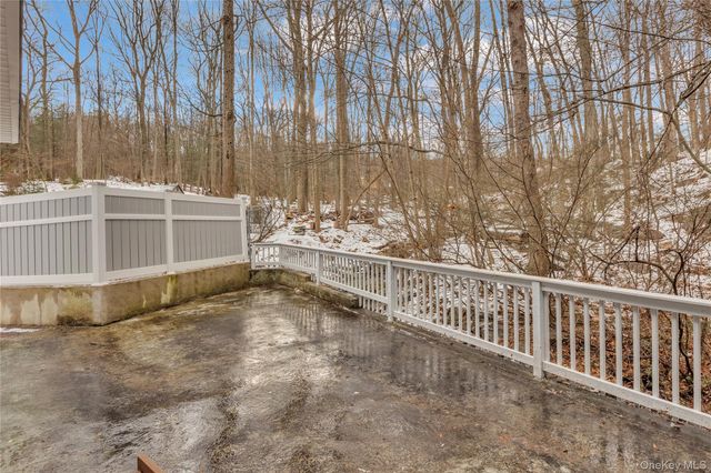 58 Lakelands Avenue, Greenwood Lake, NY 10925