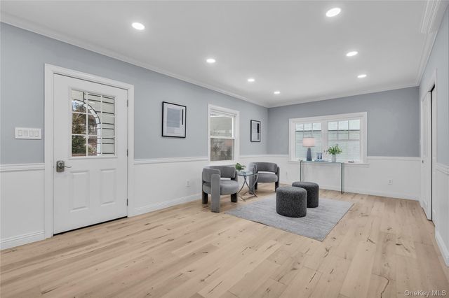 58 Lakelands Avenue, Greenwood Lake, NY 10925