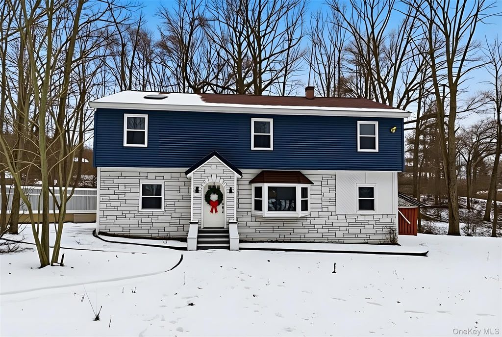 58 Lakelands Avenue, Greenwood Lake, NY 10925