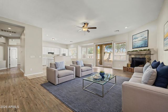 1571 E STIRRUP Court, Gilbert, AZ 85296