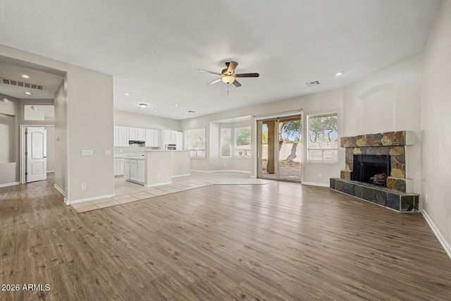 1571 E STIRRUP Court, Gilbert, AZ 85296
