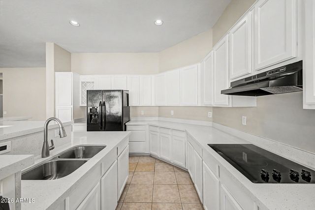 1571 E STIRRUP Court, Gilbert, AZ 85296