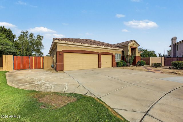 1571 E STIRRUP Court, Gilbert, AZ 85296