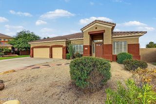 1571 E STIRRUP Court, Gilbert, AZ 85296