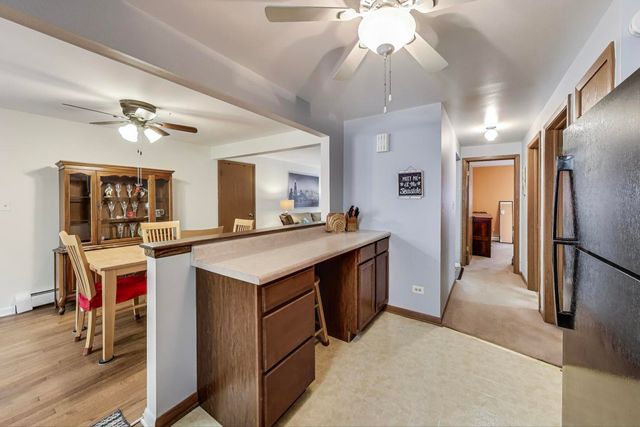 6858 N Northwest Highway 2E, Chicago, IL 60631