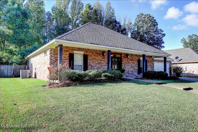 149 Navajo Circle, Clinton, MS 39056