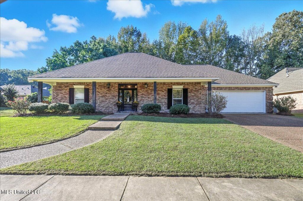 149 Navajo Circle, Clinton, MS 39056