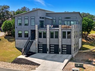 18402 Lakeland DR, Point Venture, TX 78645