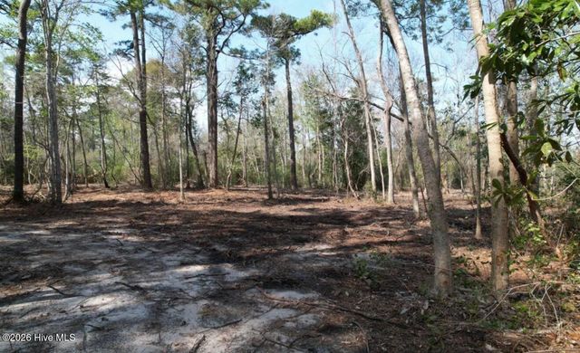 7402 Myrtle Grove Road, Wilmington, NC 28409