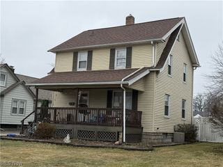 314 Adelaide Avenue SE, Warren, OH 44483