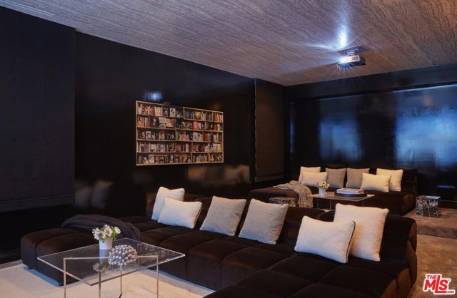 1769 Stone Canyon Road, Los Angeles, CA 90077