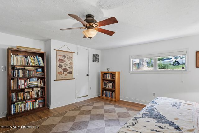 1806 Hillview Drive, Jackson, MS 39211