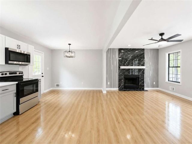 355 Oak Hill Circle, Covington, GA 30016