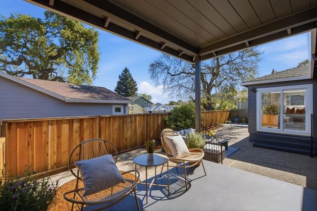 2229 Howard Avenue, San Carlos, CA 94070