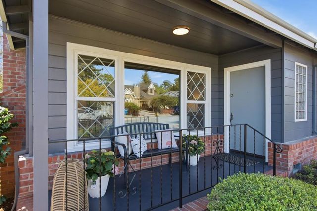 2229 Howard Avenue, San Carlos, CA 94070