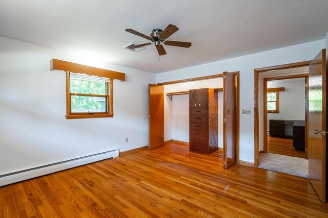 1210 18th AVENUE, South Milwaukee, WI 53172