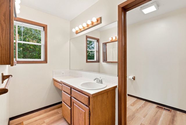 4526 S Cook St, Spokane, WA 99223