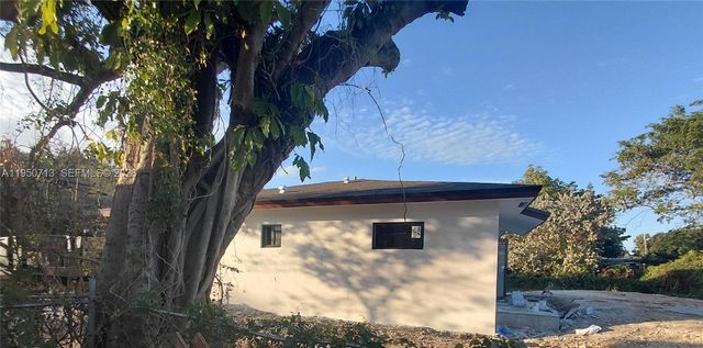 8201 NW 15th Ave, Miami, FL 33147