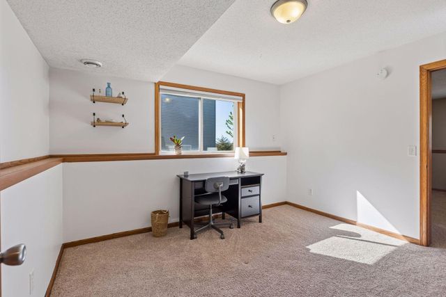 737 Williams Drive, Hastings, MN 55033