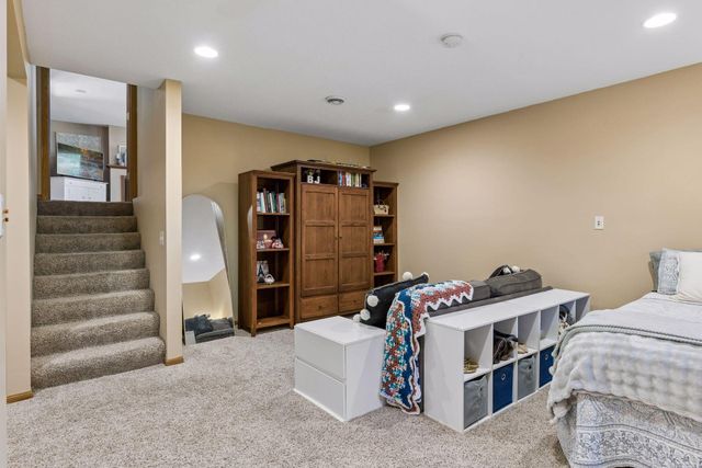 737 Williams Drive, Hastings, MN 55033