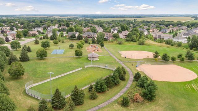 737 Williams Drive, Hastings, MN 55033