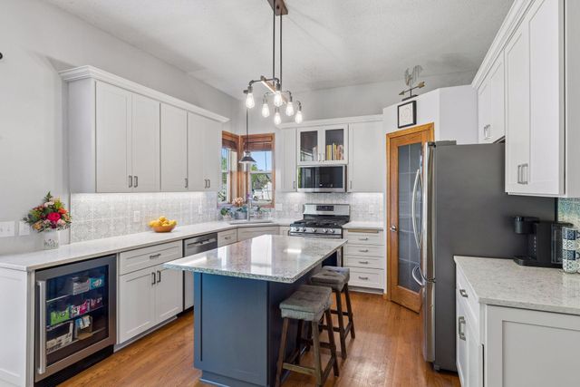 737 Williams Drive, Hastings, MN 55033