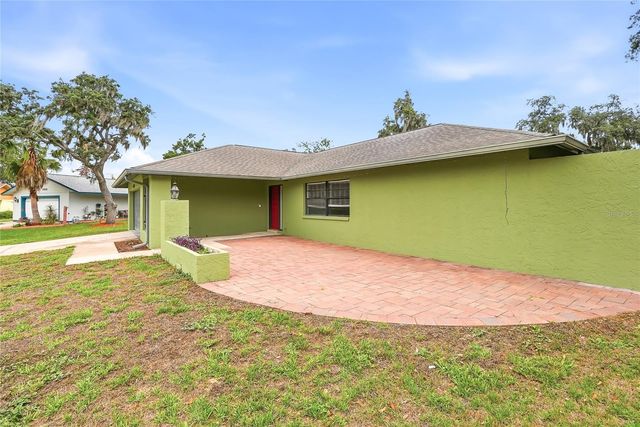 1012 REDBUD CIRCLE, Plant City, FL 33563
