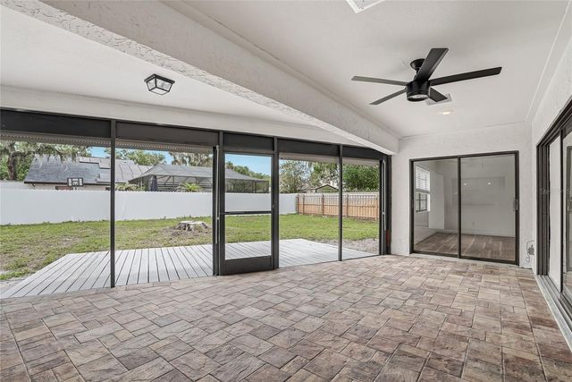1012 REDBUD CIRCLE, Plant City, FL 33563