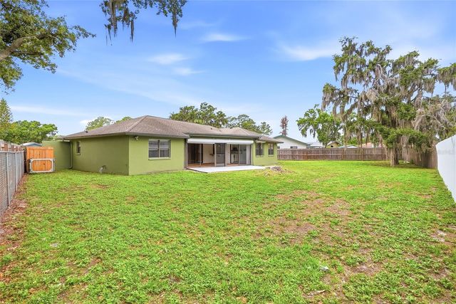 1012 REDBUD CIRCLE, Plant City, FL 33563