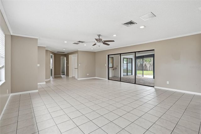 1012 REDBUD CIRCLE, Plant City, FL 33563