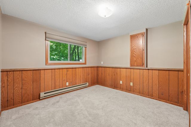 4697 Mcallister Avenue NE, Saint Michael, MN 55376